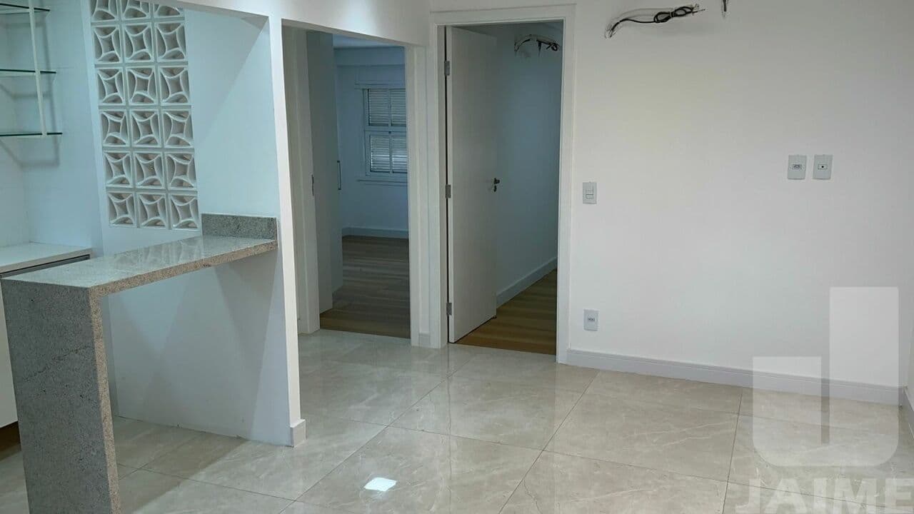 Apartamento em Cerqueira César