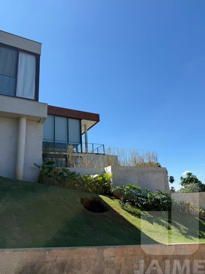 Casa de 4 dormitórios na AL Dos Cravos — Estância Santa Maria do Laranjal, São Paulo - foto 3