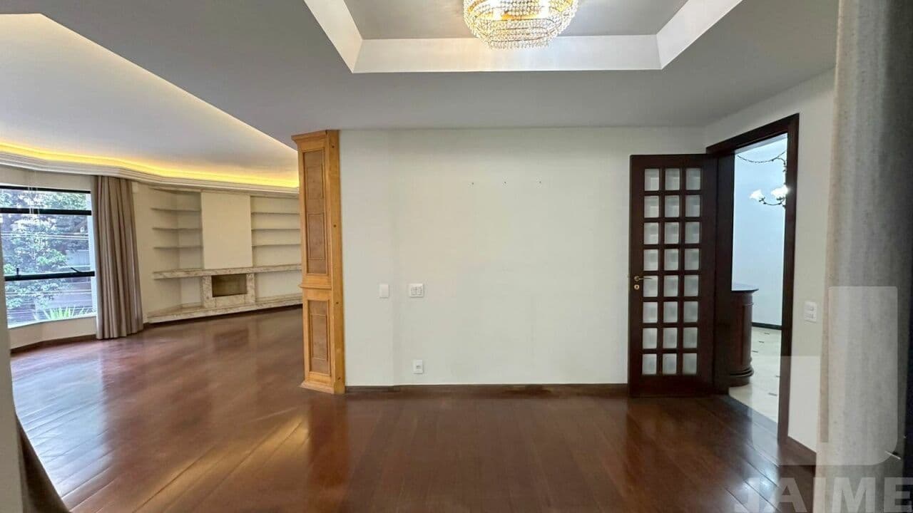 Apartamento em Itaim Bibi