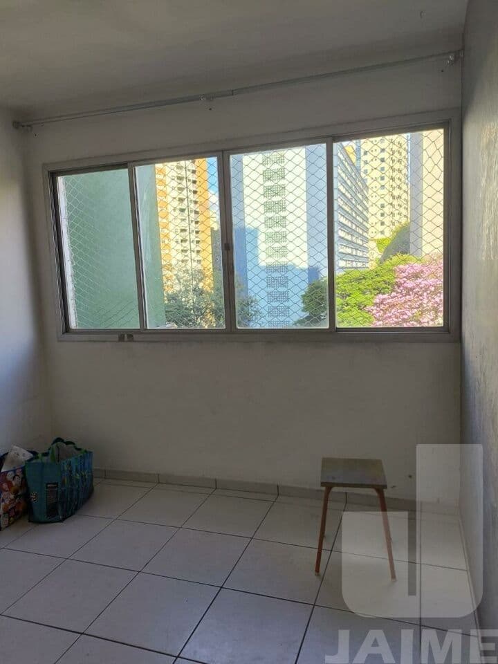 Apartamento de 1 dormitório na AV NOVE DE JULHO — Bela Vista, São Paulo