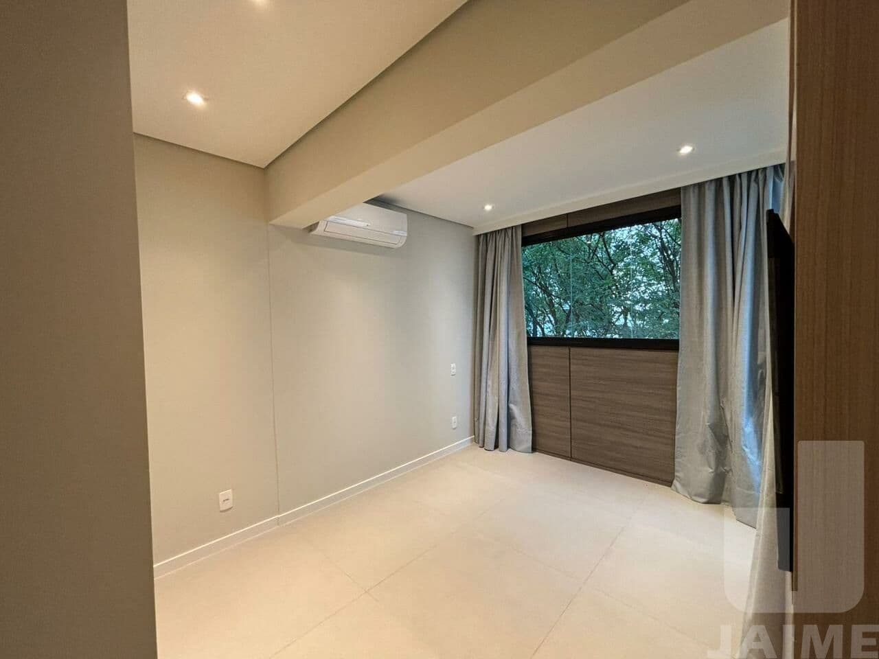 Apartamento de 1 dormitório na R BAHIA — Higienópolis, São Paulo