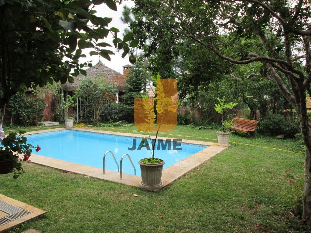 Casa de 4 dormitórios na R LIVREIRO SARAIVA — Pacaembu, São Paulo - foto 4