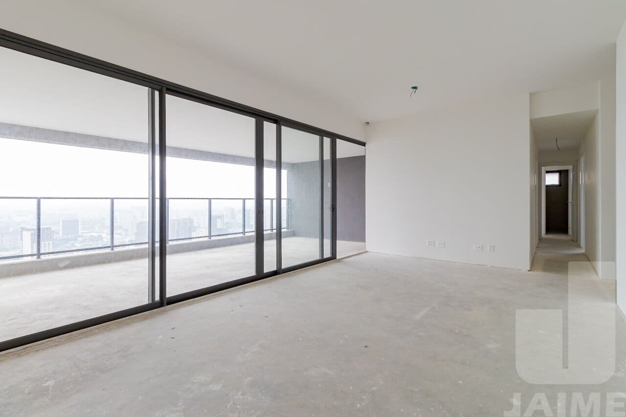 Apartamento de 4 dormitórios na R Cotoxó — Perdizes, São Paulo