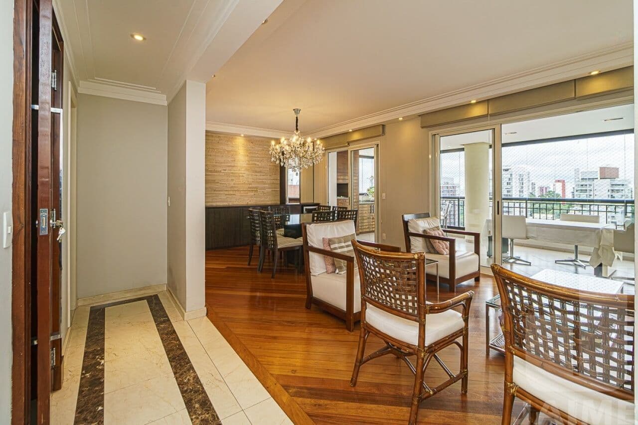 Apartamento de 4 dormitórios na R Paracuê — Sumaré, São Paulo - foto 2
