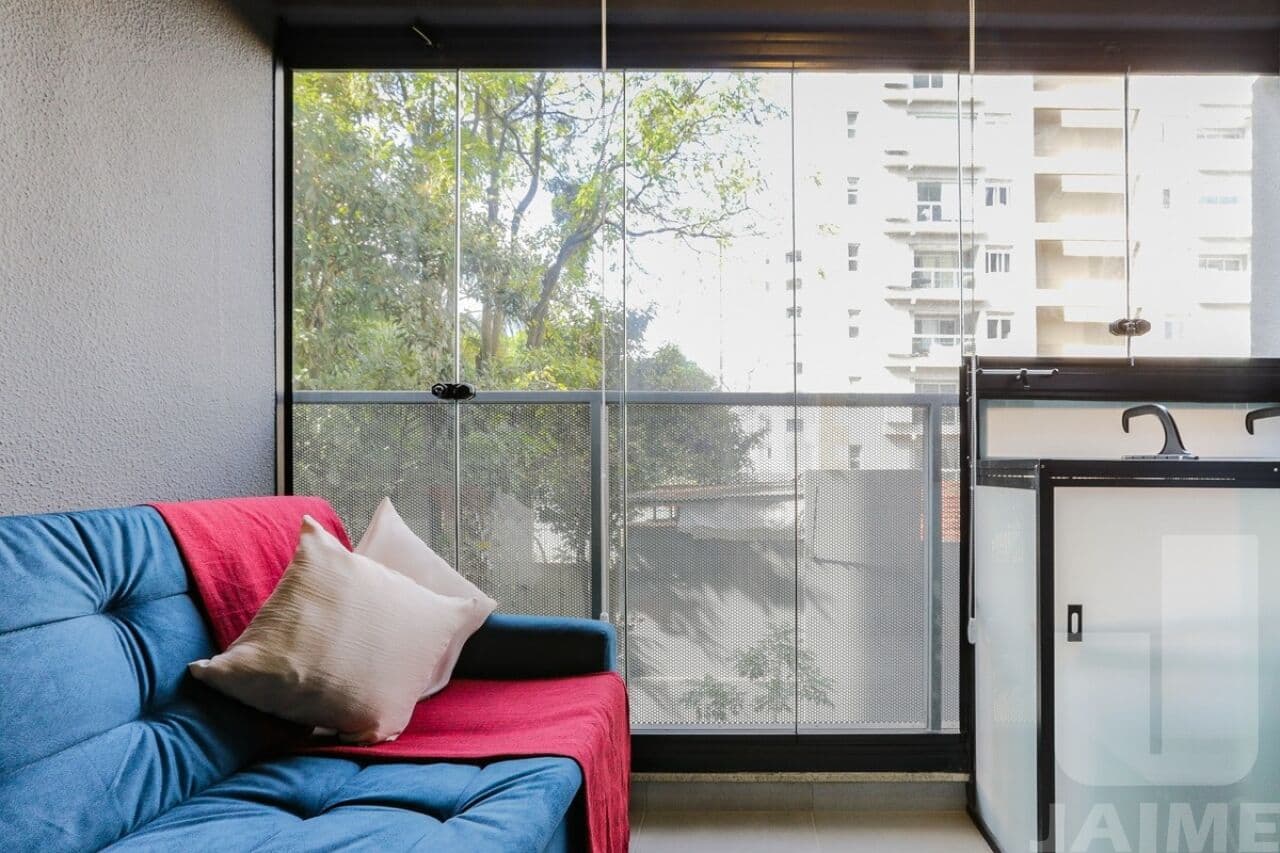 Apartamento de 1 dormitório na R Alves Guimarães — Pinheiros, São Paulo