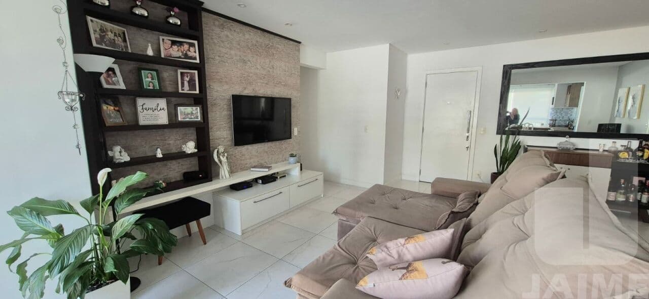 Apartamento de 3 dormitórios na R JOSÉ GOMES FALCÃO — Parque Industrial Tomas Edson, São Paulo - foto 2