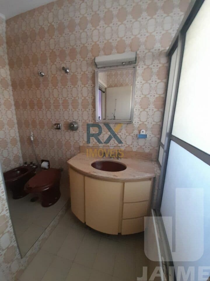 Casa de 4 dormitórios na R Rifaina — Vila Anglo Brasileira, São Paulo - foto 4