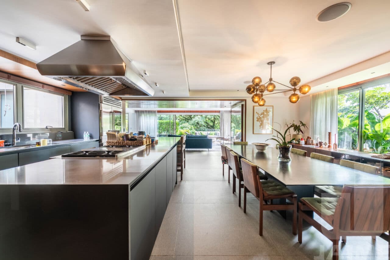 Casa de 4 dormitórios na AV Professor Fonseca Rodrigues — Alto de Pinheiros, São Paulo - foto 4