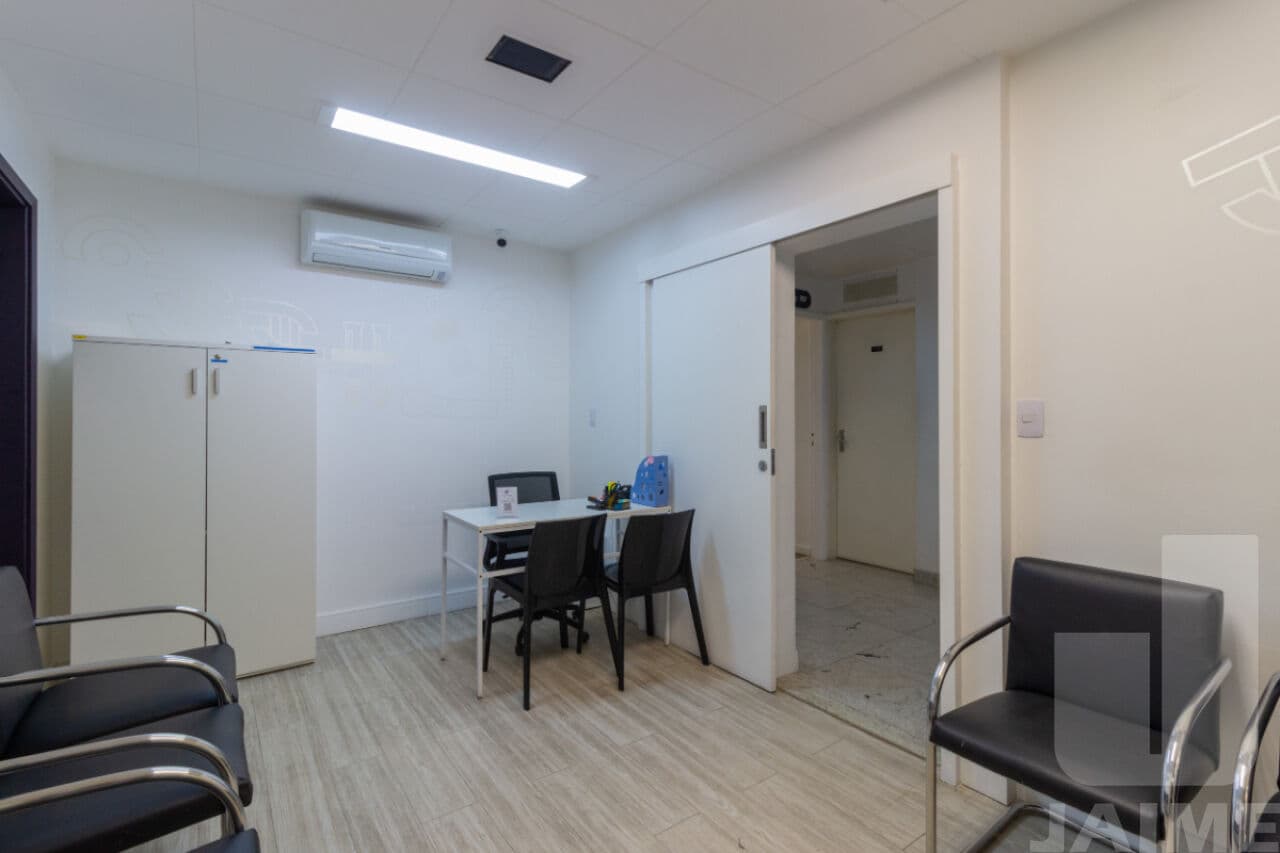 Comercial na Angélica — Santa Cecília, São Paulo