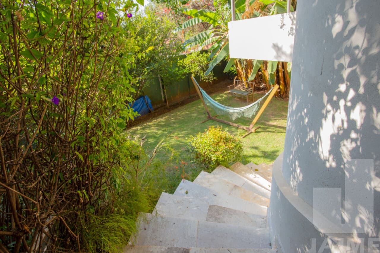 Casa de 4 dormitórios na R Doutor Acácio Nogueira — Pacaembu, São Paulo - foto 2