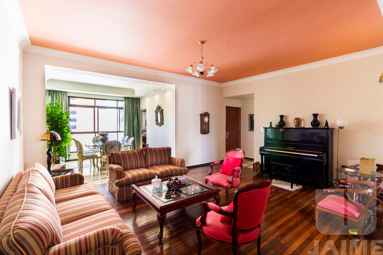 Apartamento em Santa Cecília