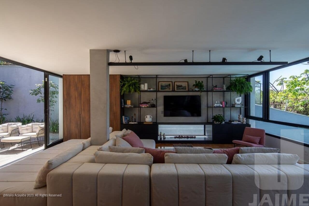 Casa de 4 dormitórios na R José de Freitas Guimarães — Pacaembu, São Paulo - foto 4