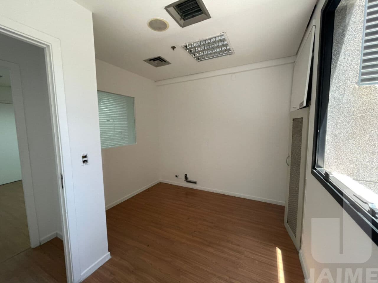 Comercial na R DOUTOR ALBUQUERQUE LINS — Higienópolis, São Paulo - foto 4