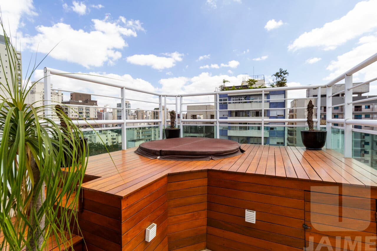 Apartamento de 2 dormitórios na R CONSELHEIRO BROTERO — Higienópolis, São Paulo