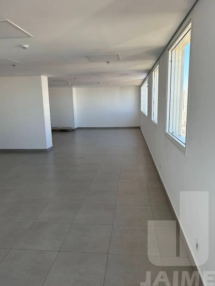 Comercial na AV ANGÉLICA — Higienópolis, São Paulo