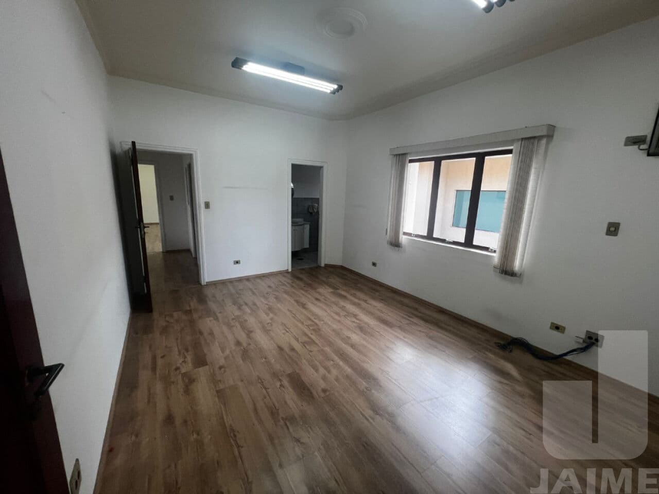 Casa de 14 dormitórios na R Groenlândia — Jardim América, São Paulo - foto 5
