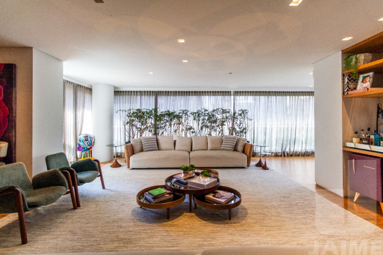 Apartamento de 4 dormitórios na R São Vicente de Paula — Santa Cecília, São Paulo - foto 2