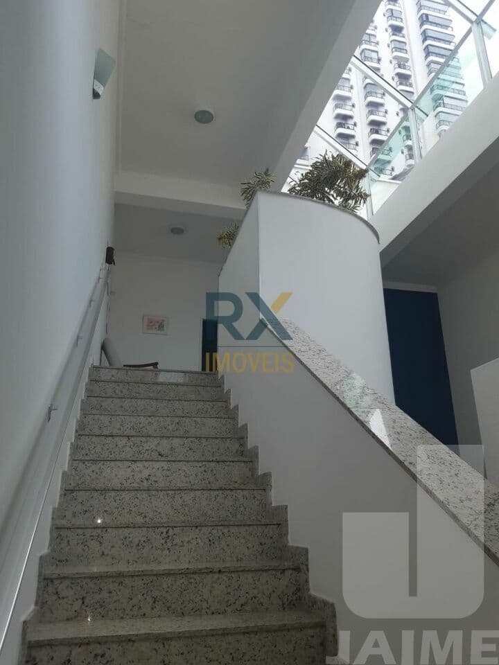 Comercial na R Tupi — Santa Cecília, São Paulo - foto 3
