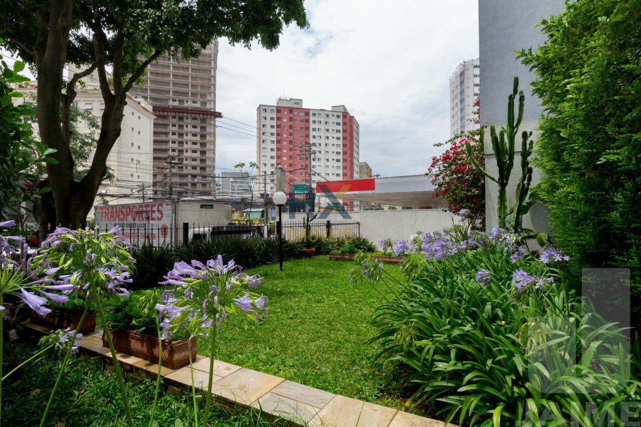 Apartamento de 2 dormitórios na R Heitor Penteado — Sumarezinho, São Paulo