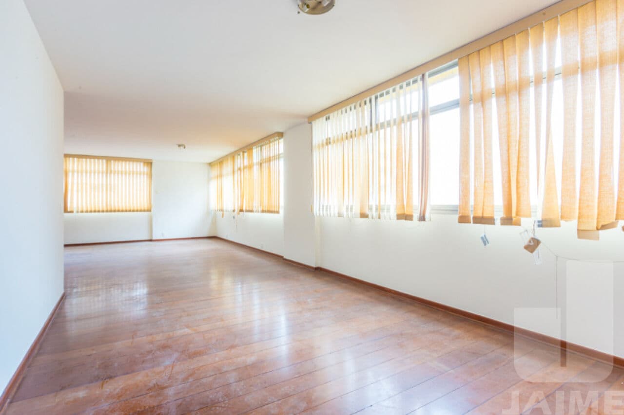 Apartamento de 4 dormitórios na R EMÍLIO DE MENEZES — Higienópolis, São Paulo - foto 2