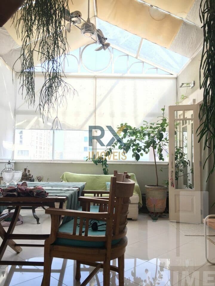 Apartamento de 2 dormitórios na R SÃO VICENTE DE PAULA — Higienópolis, São Paulo