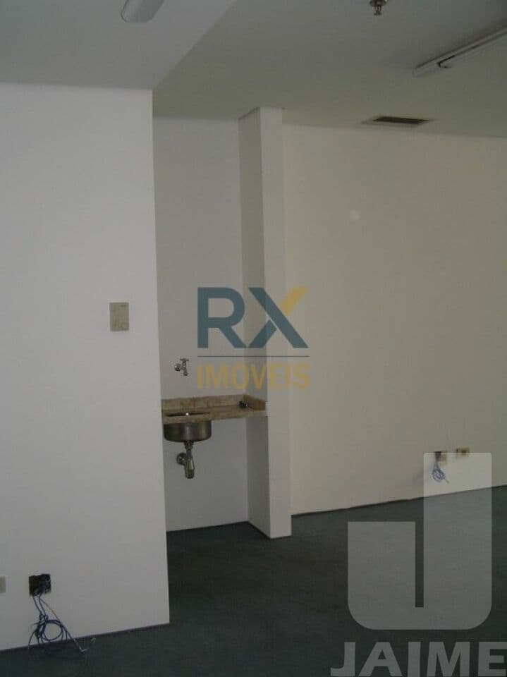 Comercial na R Alcides Ricardini Neves — Cidade Monções, São Paulo - foto 4