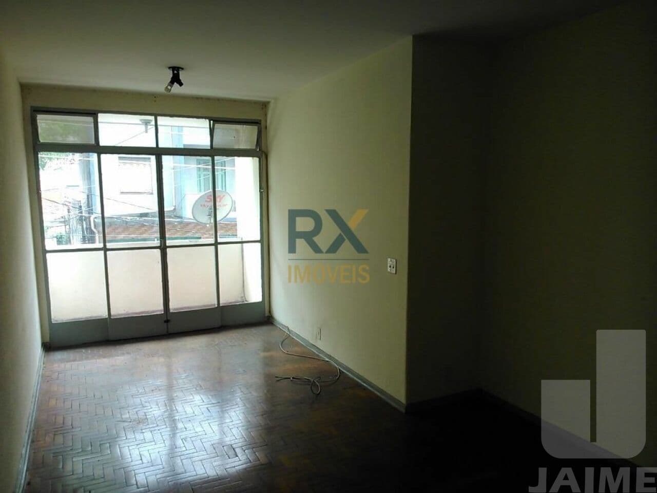 Apartamento de 2 dormitórios na R Do Bosque — Barra Funda, São Paulo