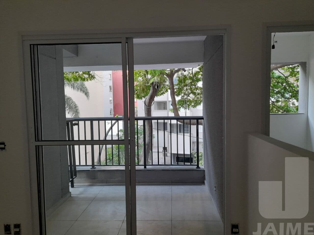 Apartamento de 1 dormitório na R Das Palmeiras — Santa Cecília, São Paulo