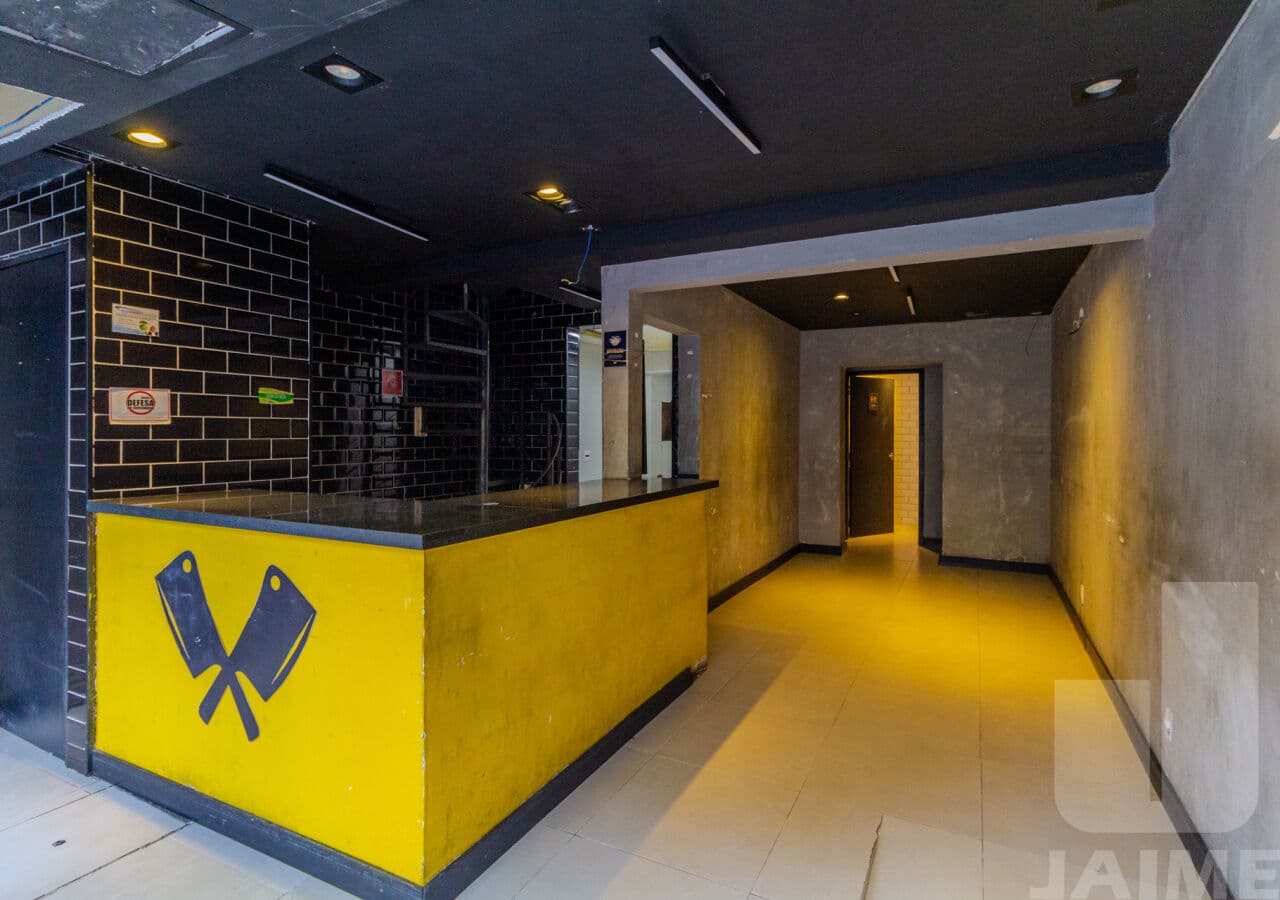 Comercial na R Cotoxó — Perdizes, São Paulo