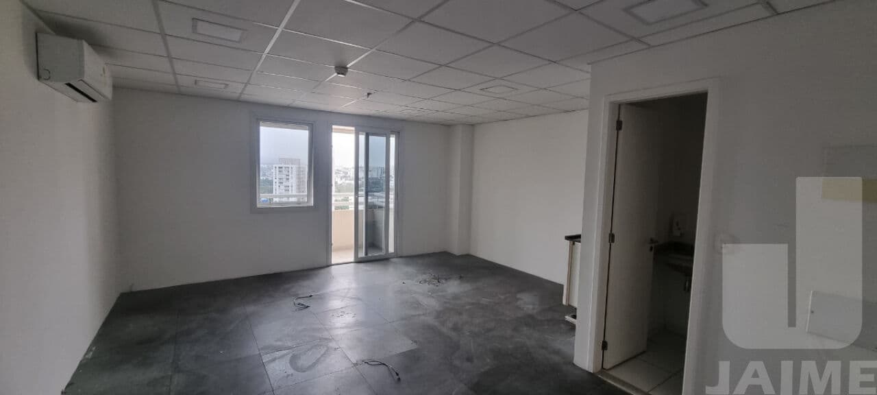 Comercial na AV MARQUÊS DE SÃO VICENTE — Várzea da Barra Funda, São Paulo - foto 2