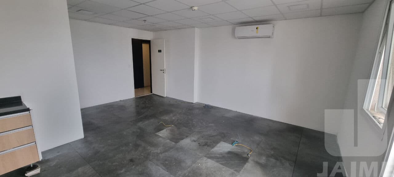 Comercial na AV MARQUÊS DE SÃO VICENTE — Várzea da Barra Funda, São Paulo - foto 4