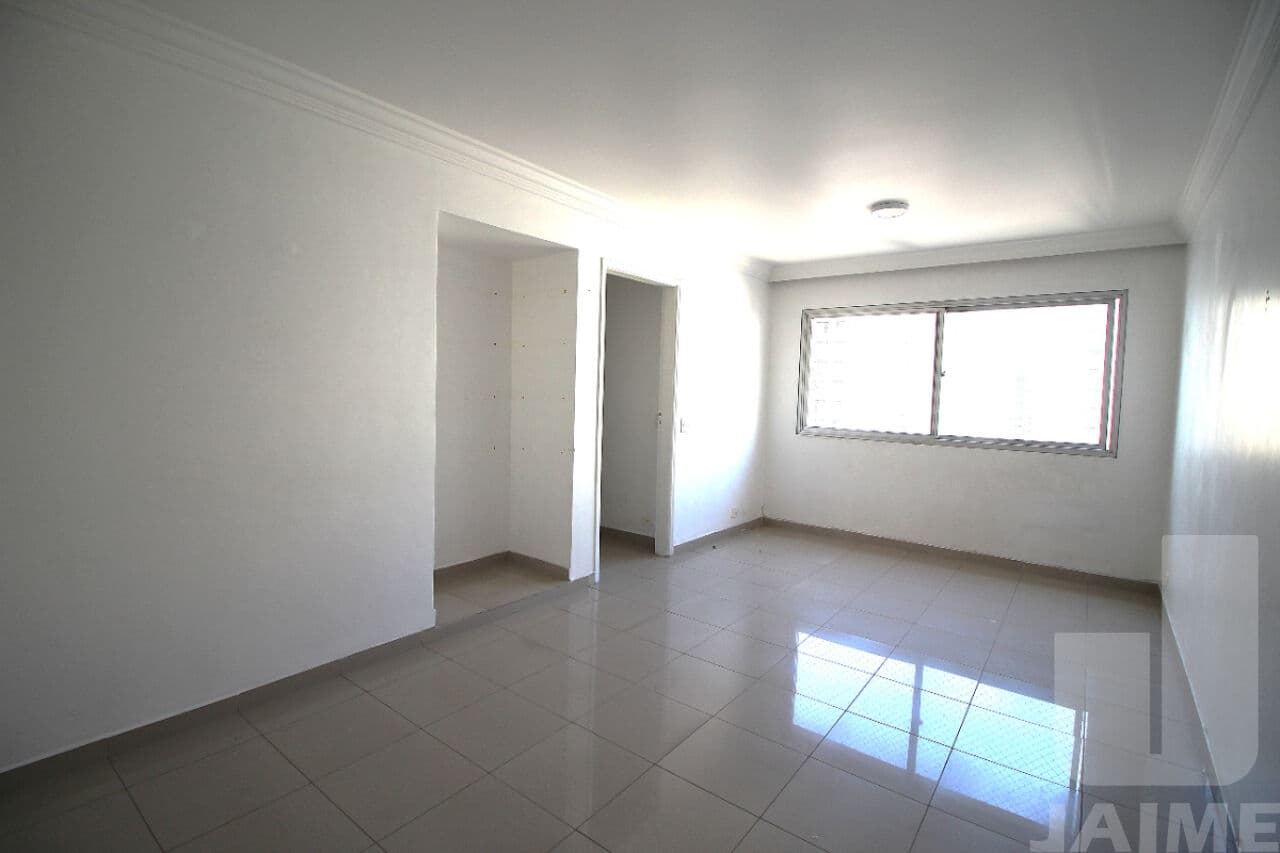Apartamento de 2 dormitórios na R APINAJÉS — Perdizes, São Paulo