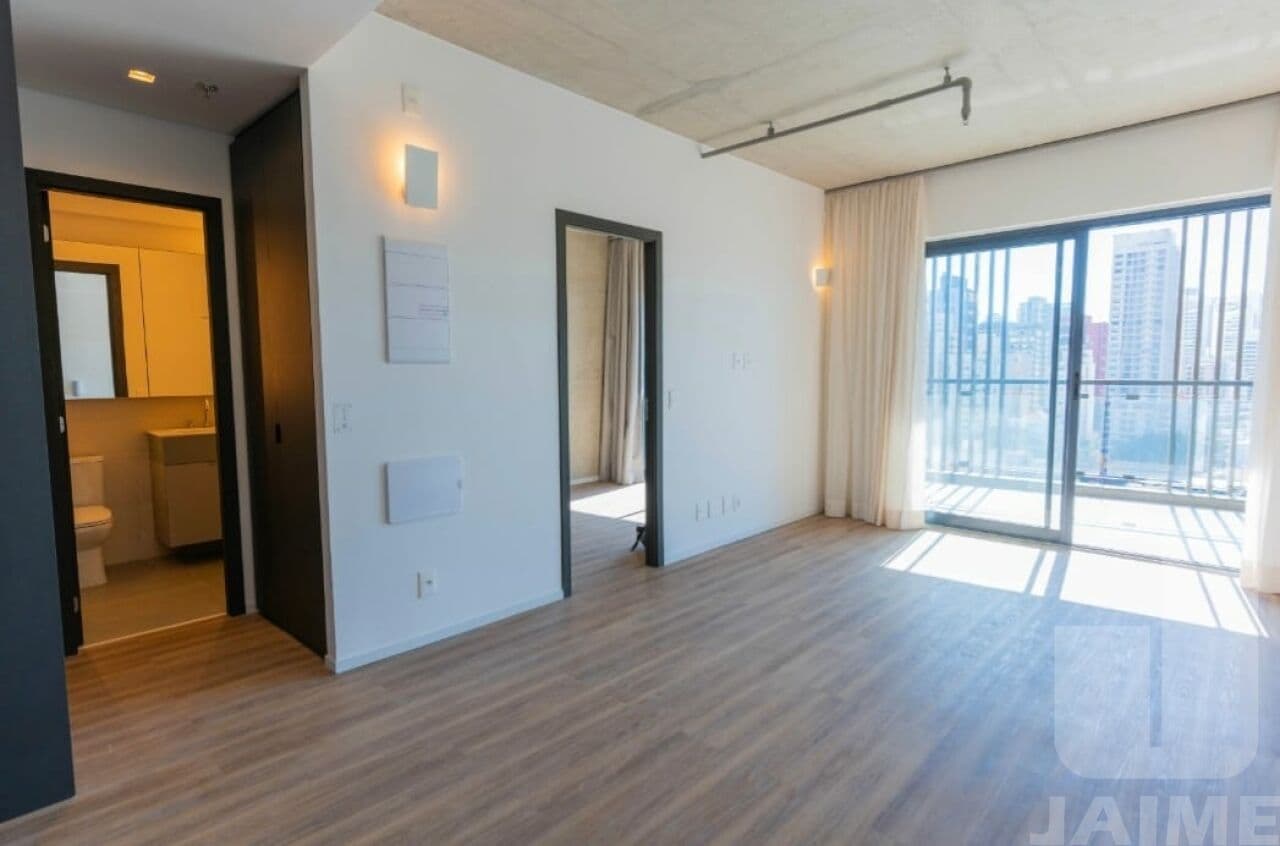 Apartamento de 1 dormitório na R Dos Pinheiros — Pinheiros, São Paulo