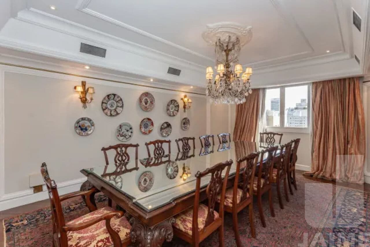 Apartamento de 5 dormitórios na R José Maria Lisboa — Jardim Paulista, São Paulo