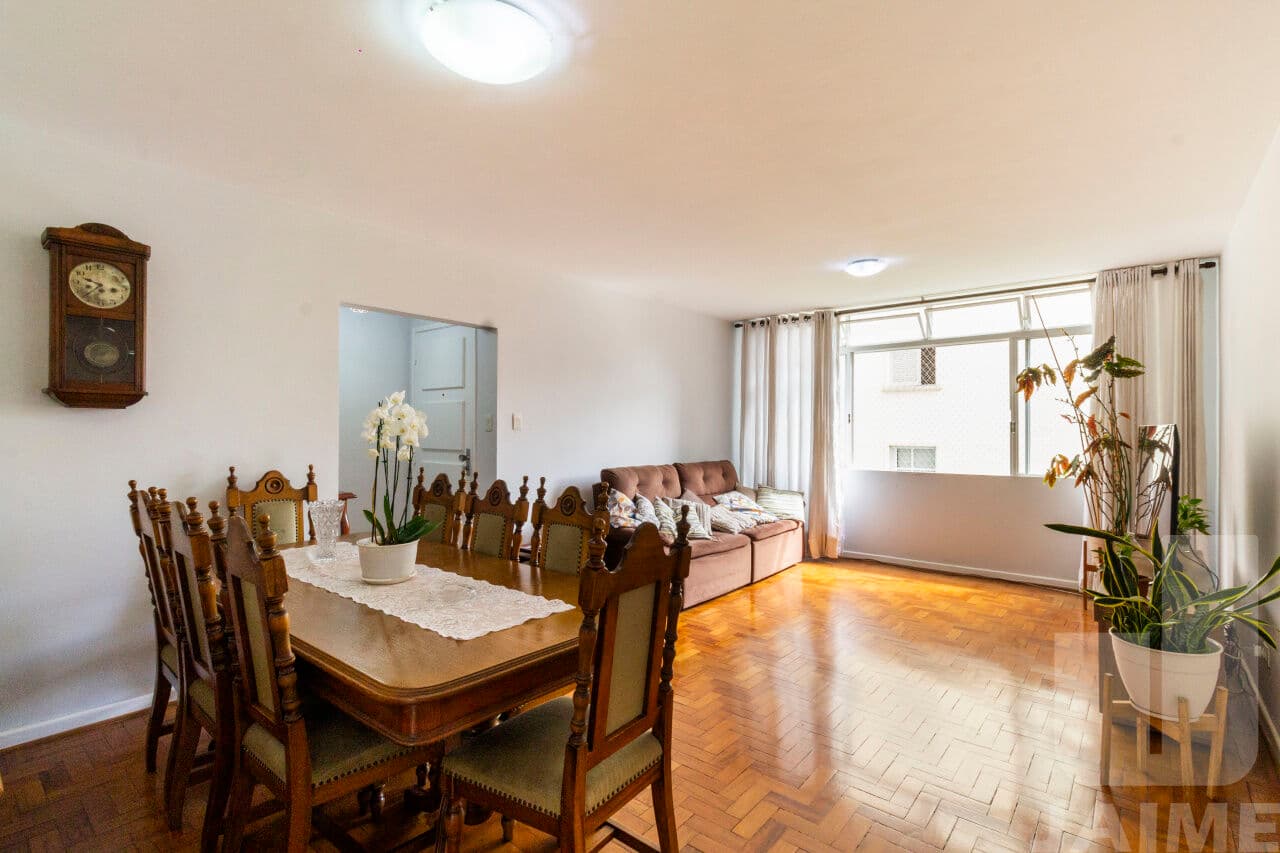 Apartamento de 3 dormitórios na R Doutor Albuquerque Lins — Higienópolis, São Paulo