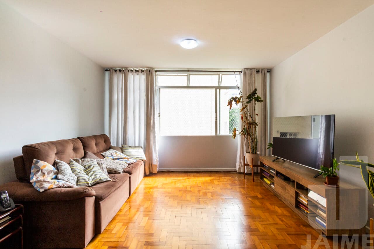 Apartamento de 3 dormitórios na R Doutor Albuquerque Lins — Higienópolis, São Paulo - foto 2
