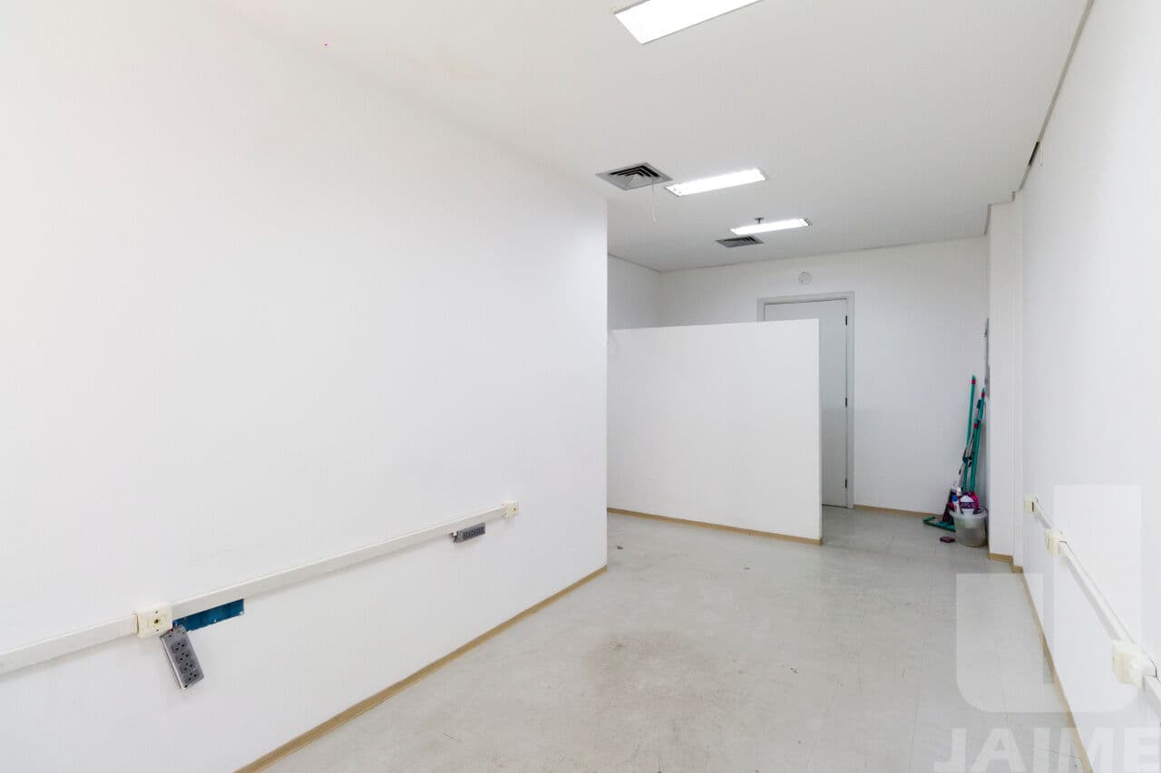 Comercial na R Doutor Albuquerque Lins — Higienópolis, São Paulo - foto 4