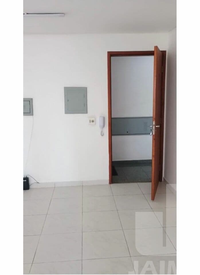 Comercial na R JOAQUIM MANUEL DE MACEDO — Barra Funda, São Paulo - foto 2