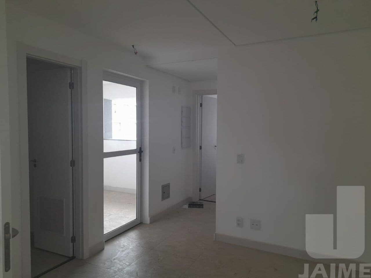Apartamento de 4 dormitórios na R José Donatelli — Perdizes, São Paulo