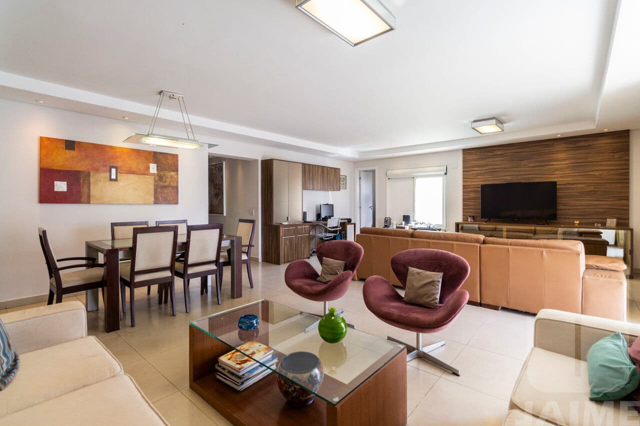 Apartamento de 4 dormitórios na R APINAJÉS — Sumaré, São Paulo - foto 5