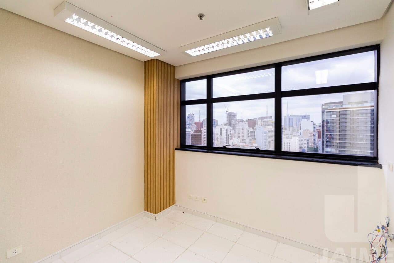 Comercial na R MATO GROSSO — Higienópolis, São Paulo - foto 3
