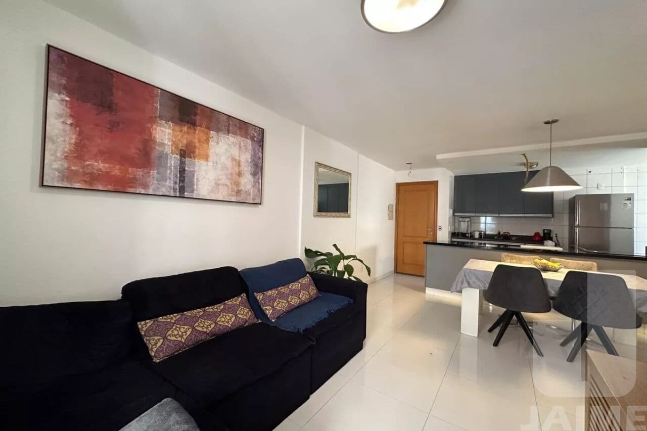 Apartamento de 3 dormitórios na R Venâncio Aires — Pompéia, São Paulo