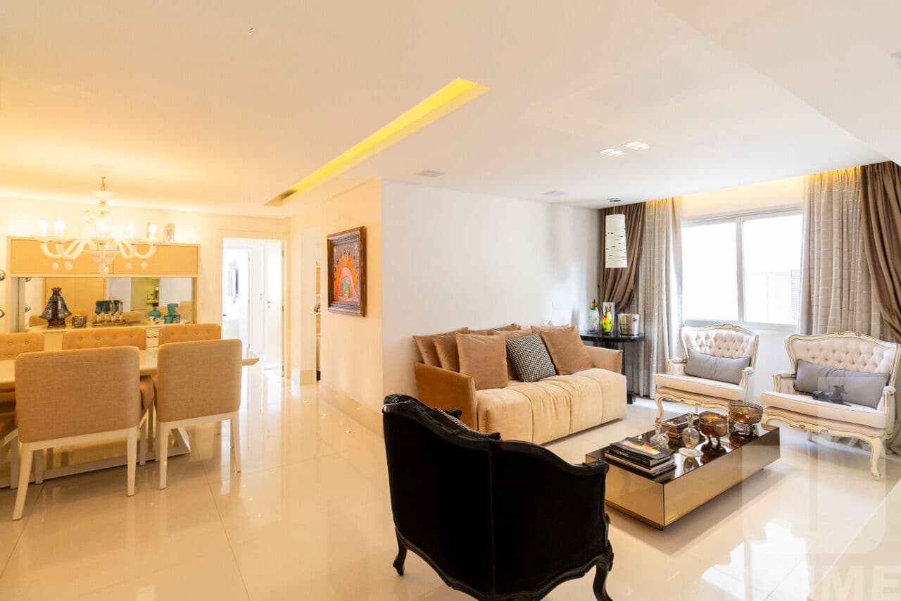 Apartamento de 3 dormitórios na R BAHIA — Higienópolis, São Paulo - foto 1