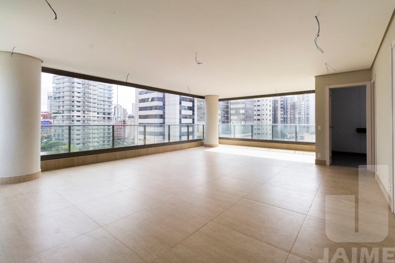 Apartamento de 4 dormitórios na R Afonso Braz — Vila Nova Conceição, São Paulo - foto 3