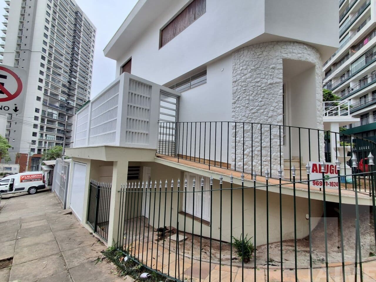 Casa de 2 dormitórios na R Valdir Niemeyer — Sumaré, São Paulo - foto 3