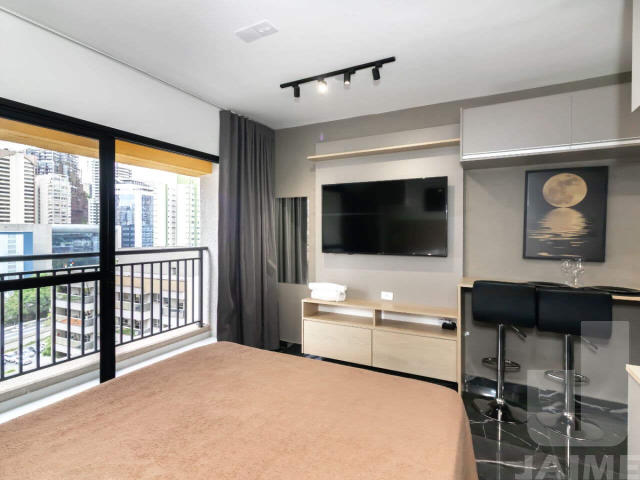 Apartamento de 1 dormitório na R Doutor Penaforte Mendes — Bela Vista, São Paulo
