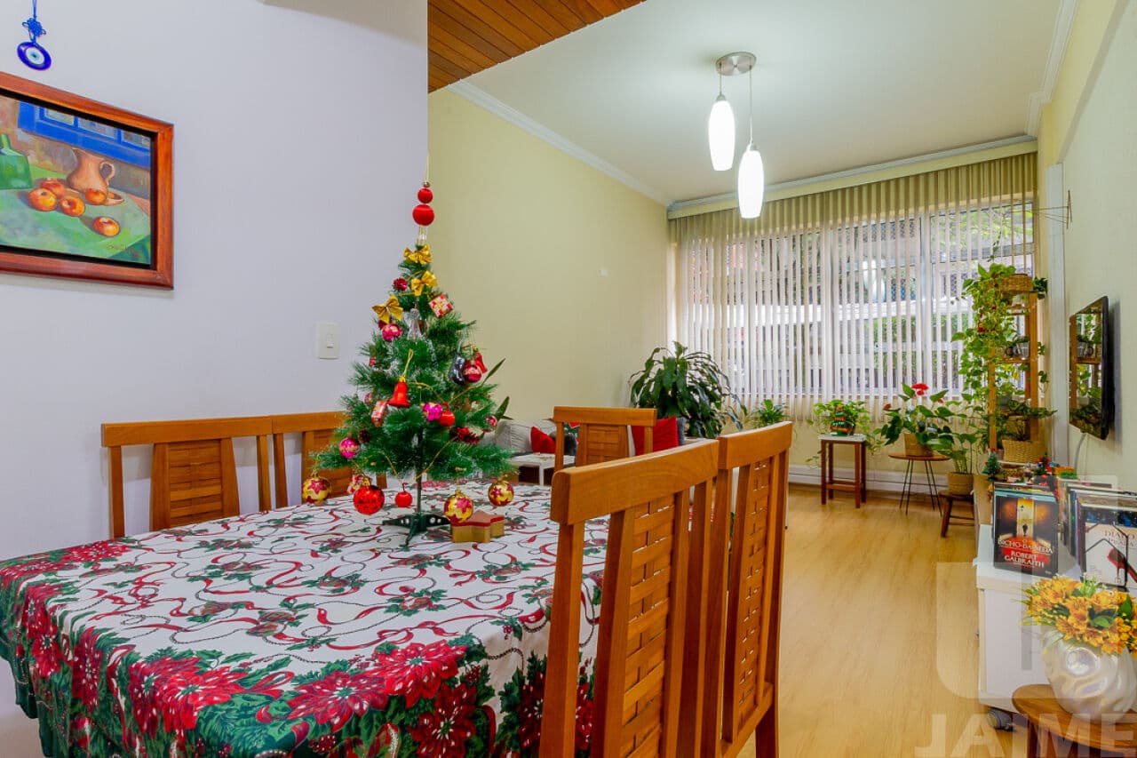 Apartamento de 3 dormitórios na R Artur Prado — Bela Vista, São Paulo