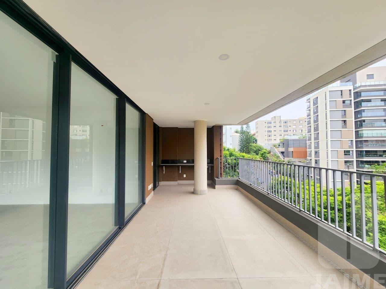 Apartamento de 3 dormitórios na R Urbanizadora — Sumaré, São Paulo - foto 5