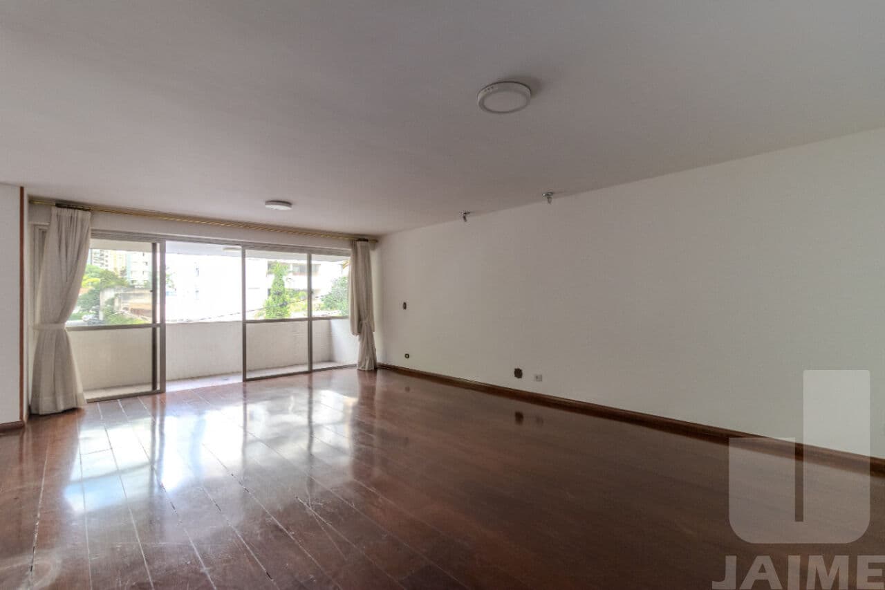 Apartamento de 3 dormitórios na R Castro Alves — Aclimação, São Paulo - foto 2