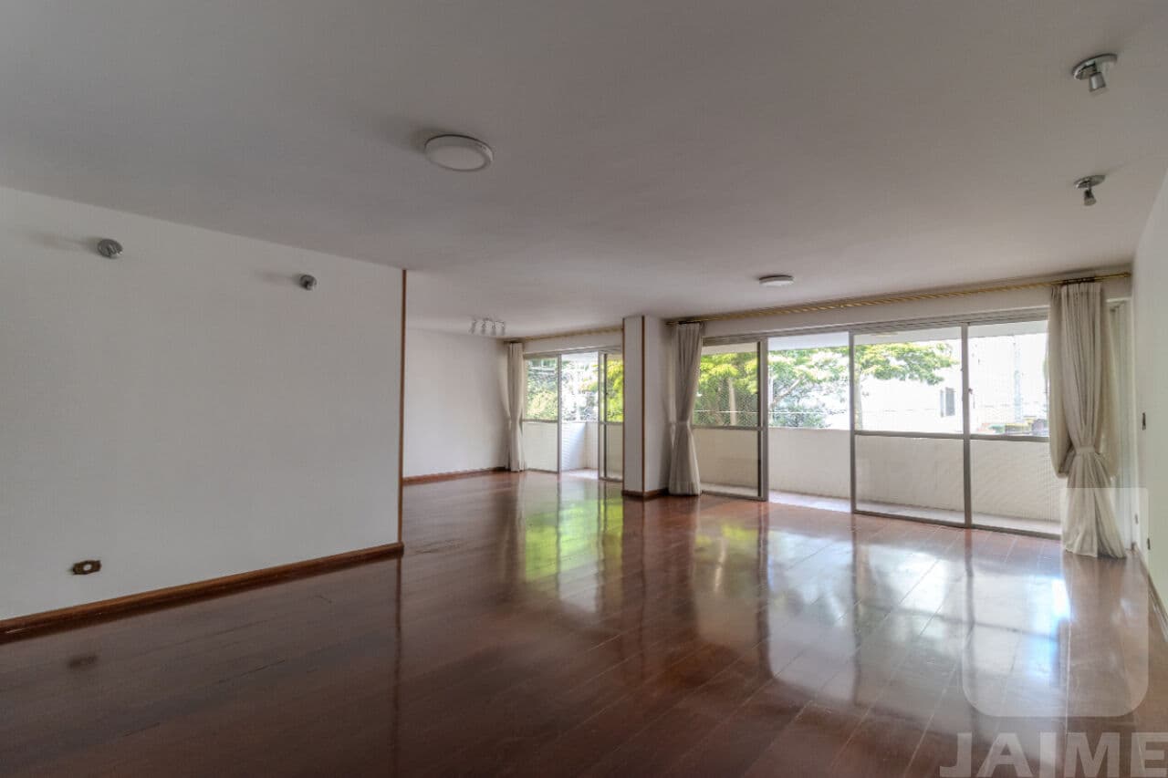 Apartamento de 3 dormitórios na R Castro Alves — Aclimação, São Paulo - foto 3